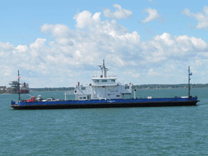 Sorel Tracy-Sainte Ignace de Loyola ferry