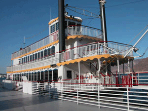 Lake Mead's Paddleboat